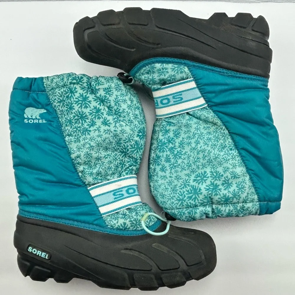 Sorel Youth 7 Winter Insulated Snow Boots Teal Blue Black Snowflake